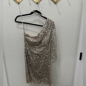 Sherri Hill Sequin One Should Dress Size 8